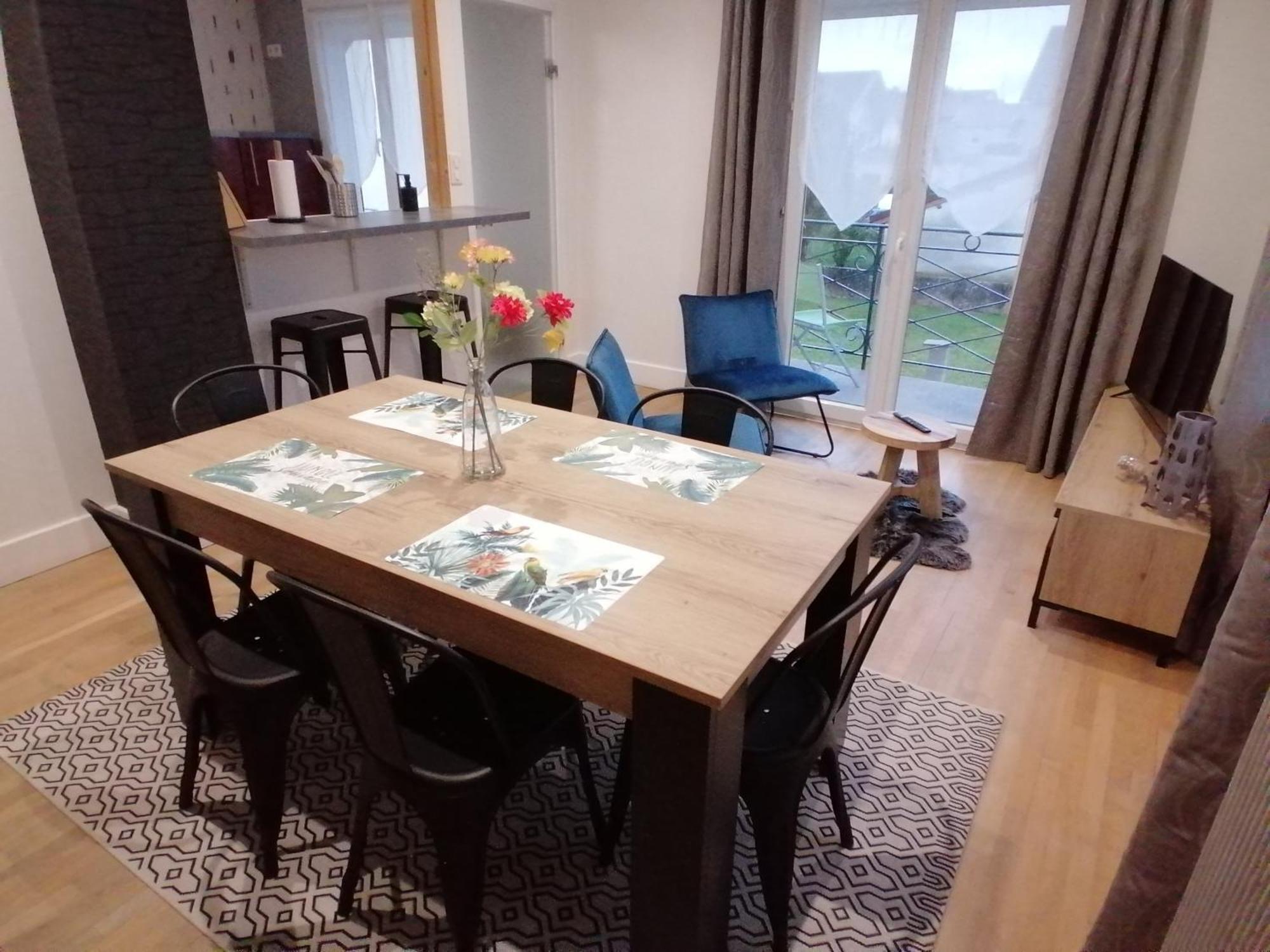 Maison De Ville 70M² ชอมปาญโญล ภายนอก รูปภาพ